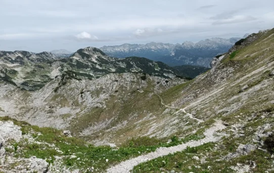 Von Slowenien, kaputten Füßen und gebrochenen Zähnen