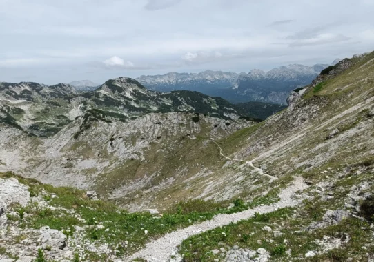 Von Slowenien, kaputten Füßen und gebrochenen Zähnen