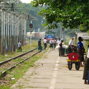 Zugfahrt von Taungoo Richtung Thazi